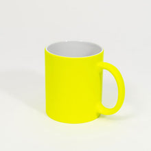Lade das Bild in den Galerie-Viewer, Tasse Neon