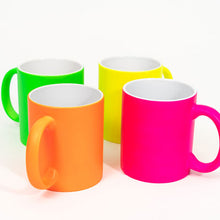 Lade das Bild in den Galerie-Viewer, Tasse Neon
